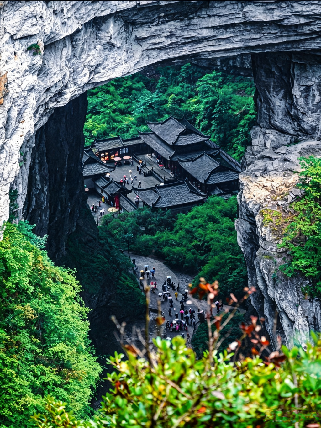 9-Day 8-Night Sichuan & Chongqing Loop Group Tour