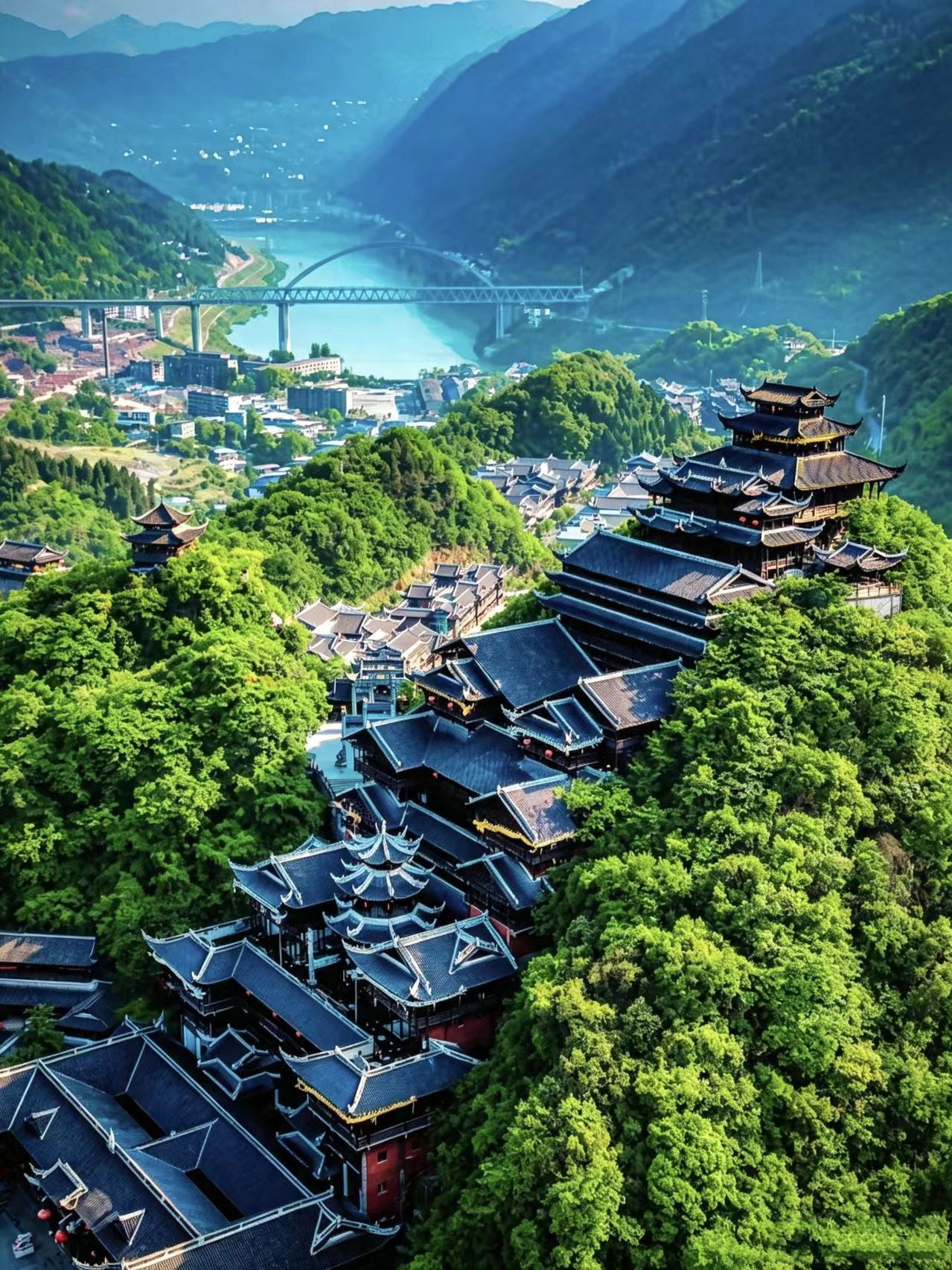 5-Day 4-Night Chongqing Discovery – Small-Group Shared Tour