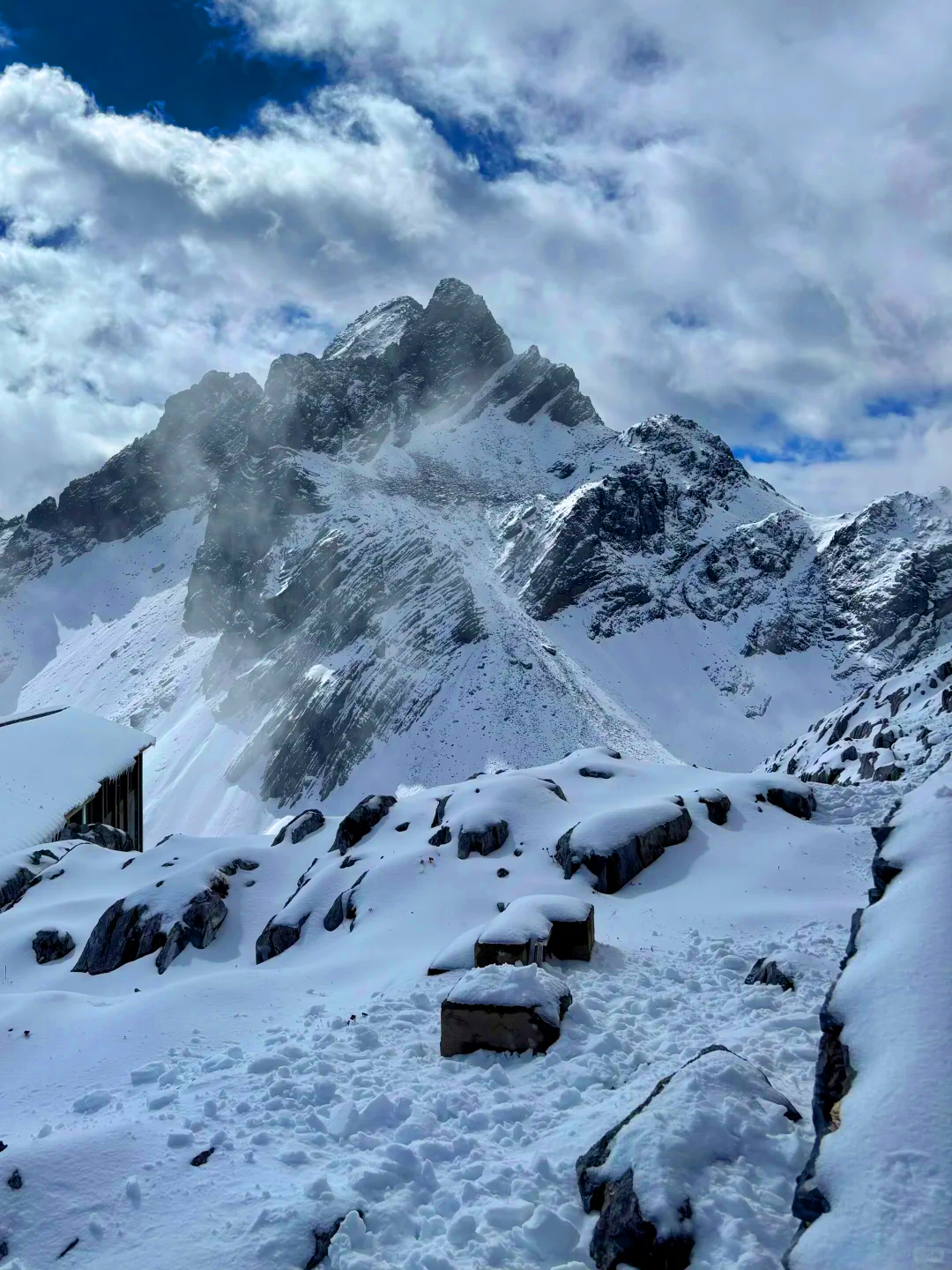 8-Day Yunnan in the Clouds Small Group Tour 