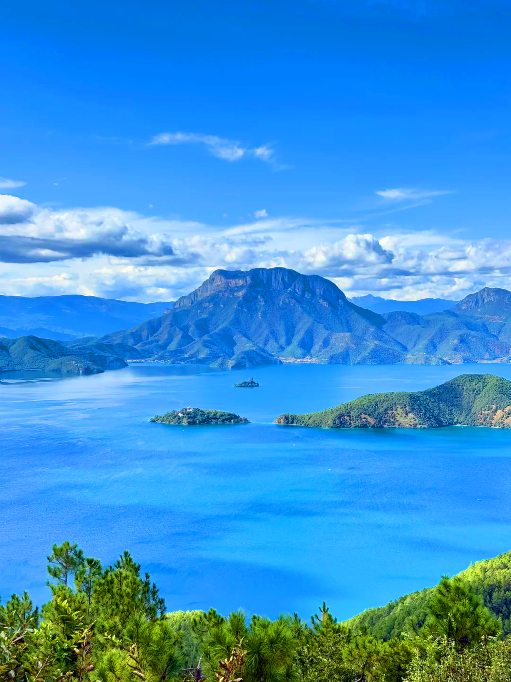 8-Day Yunnan in the Clouds Small Group Tour 